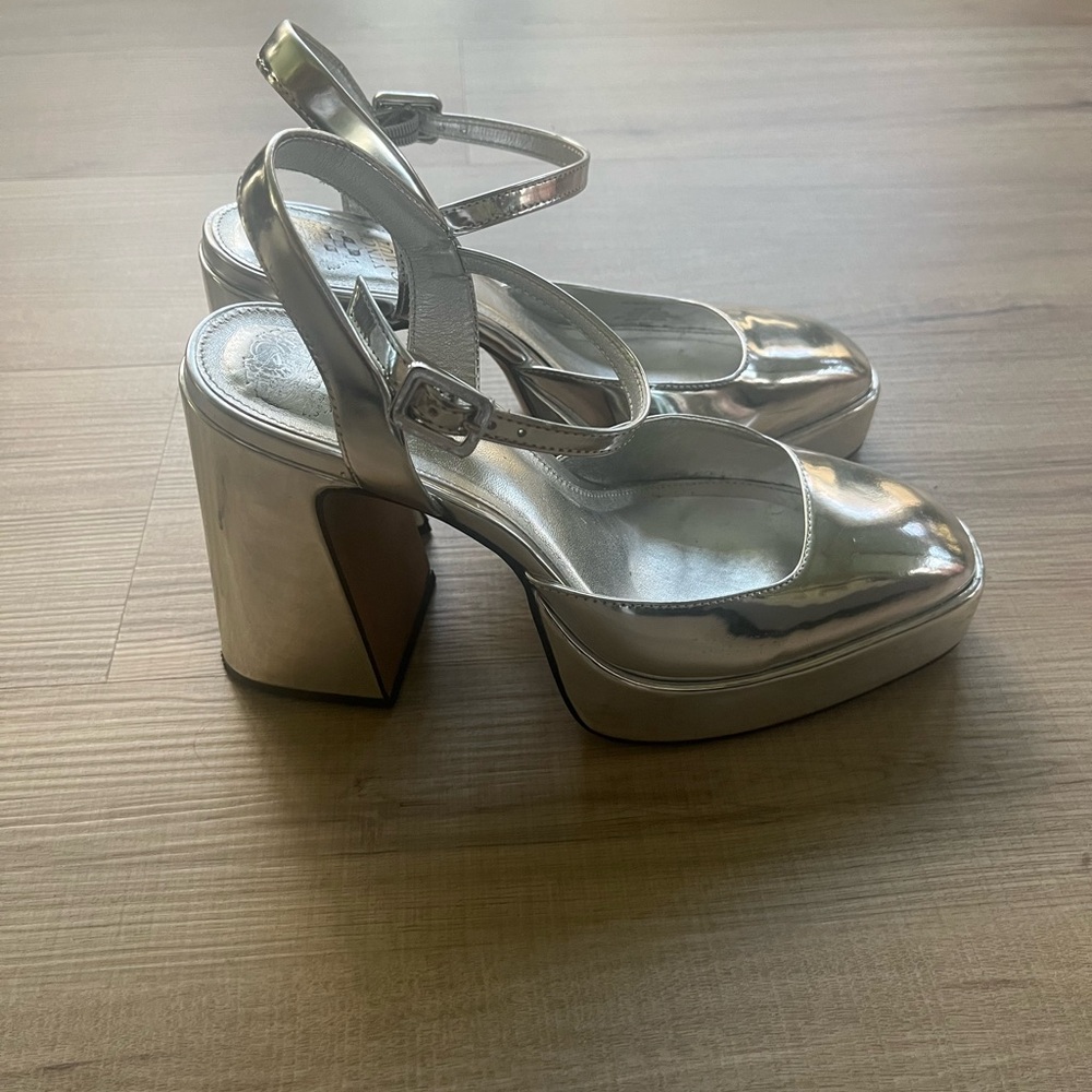 Vince Camuto Martich Heels (Silver)